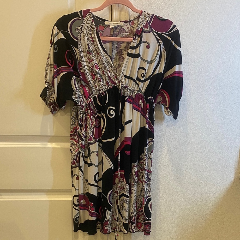 La Belle Vibrant Black and Pink Dress